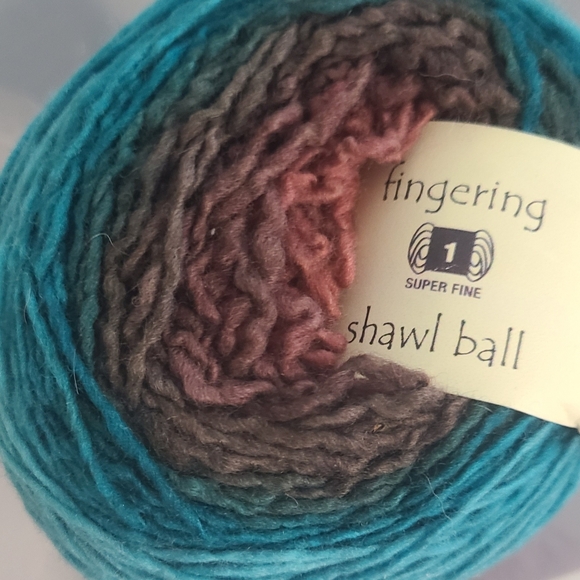 Freia Fine Handpainted Yarn Wool Crochet Knit Knitting Crocheting - Picture 2 of 5